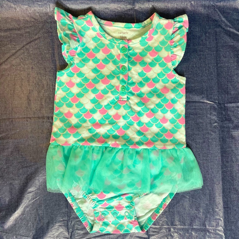 Five baby girl clothes-carters, juicy couture, children’s place. 18-24 months